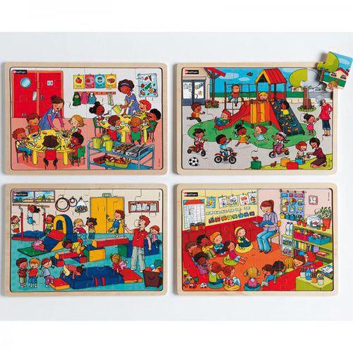 Illustration de : Lot de 4 puzzles - Ensemble à l'école