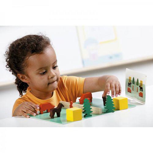 Illustration de : Atelier topologie 2 pour 2 enfants - Nathan