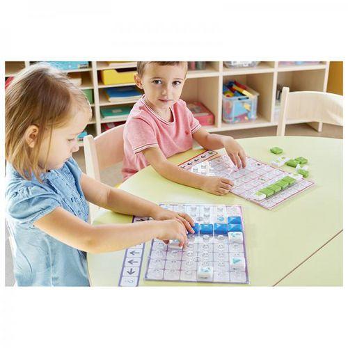 Illustration de : Premiers parcours codés pour 2 enfants - Nathan