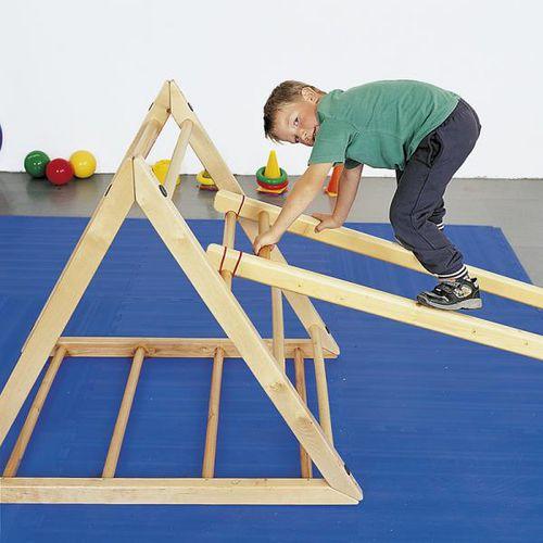 Illustration de : Barres parallèles actigym - Nathan